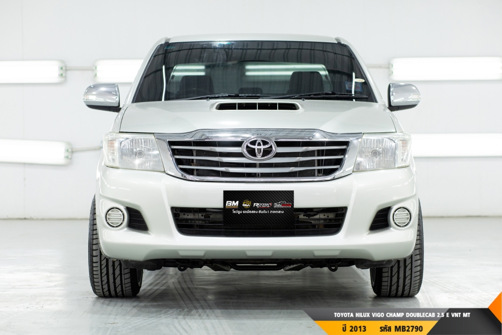 TOYOTA HILUX VIGO CHAMP  MT ปี 2013#1