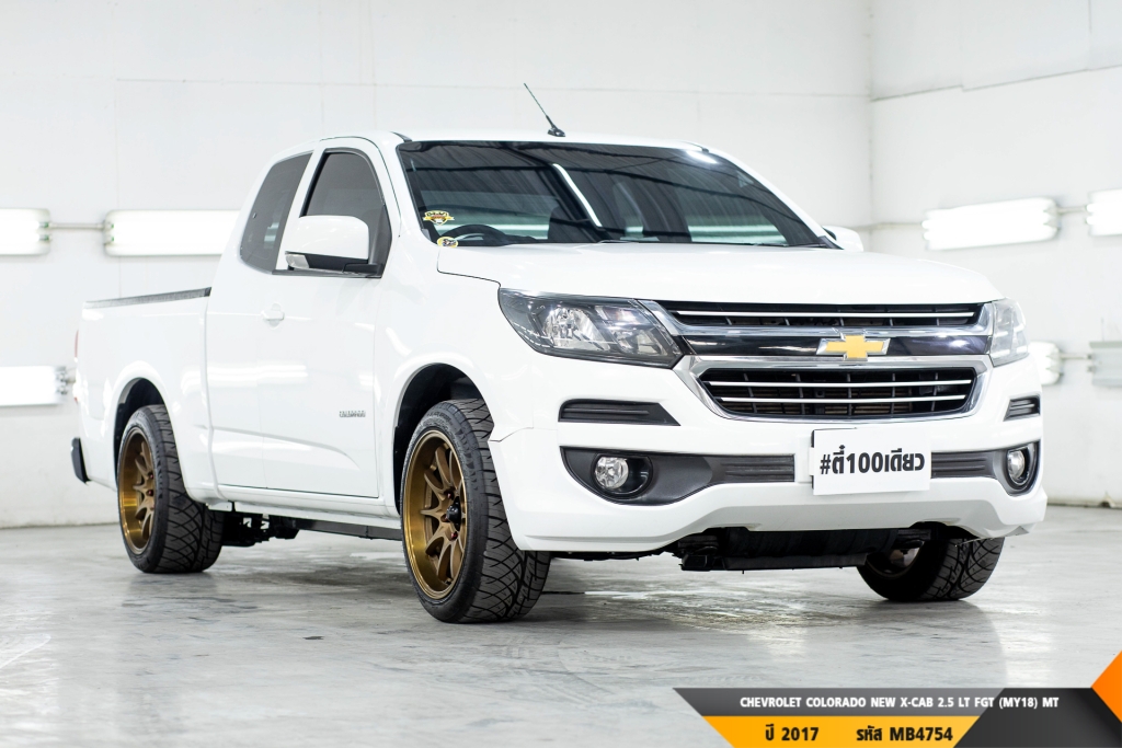 CHEVROLET COLORADO NEW  MT ปี 2017#1