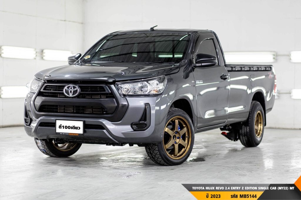 TOYOTA HILUX REVO  MT ปี 2023#2