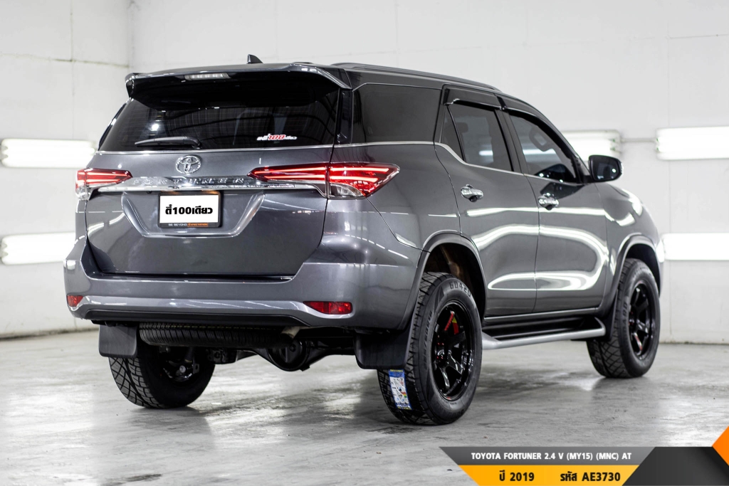 TOYOTA FORTUNER  AT ปี 2019#17