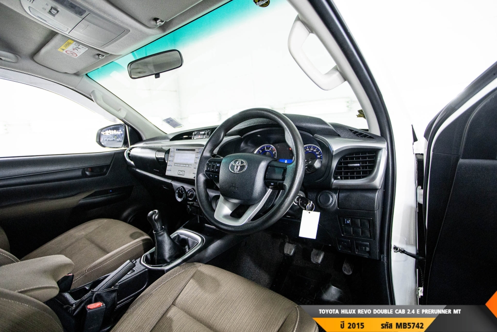 TOYOTA HILUX REVO  MT ปี 2015#5