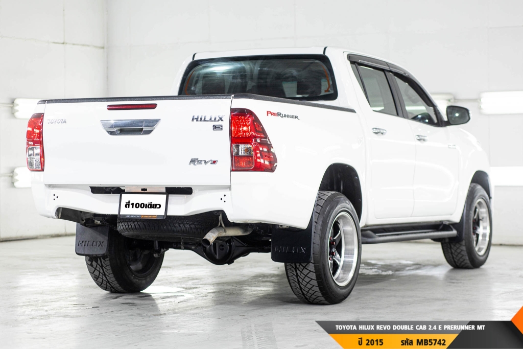 TOYOTA HILUX REVO  MT ปี 2015#16