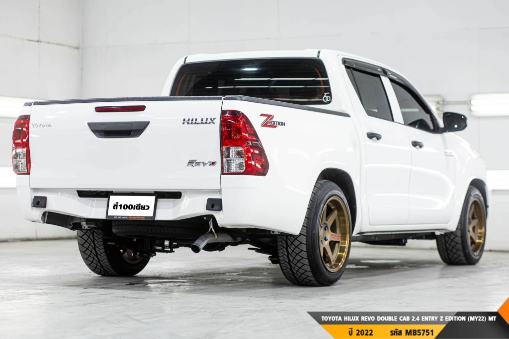 TOYOTA HILUX REVO  MT ปี 2022#15