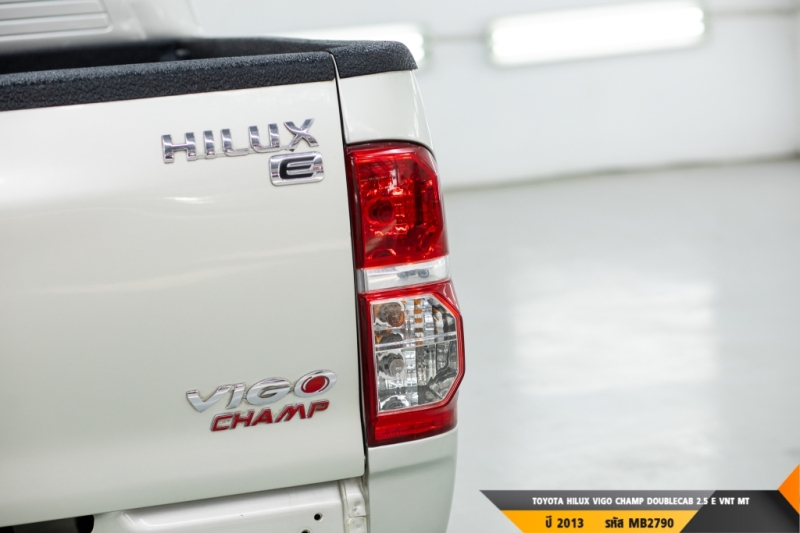 TOYOTA HILUX VIGO CHAMP  MT ปี 2013#10